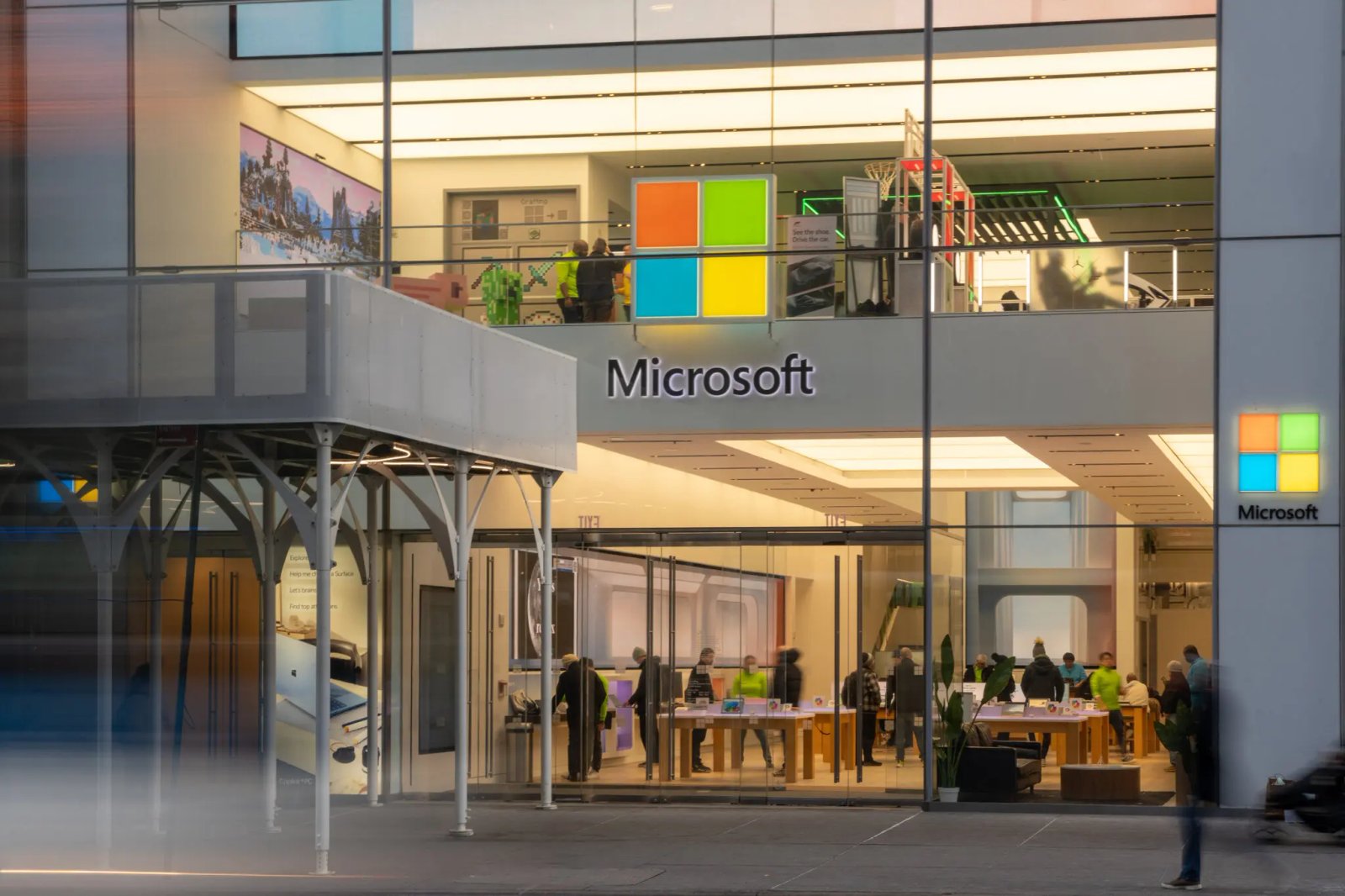 Microsoft Stores Platform